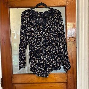 Chaps Blue Blouse Elegant and Versatile Top